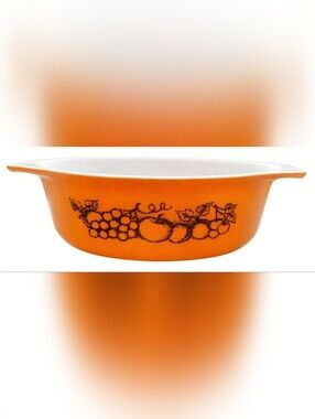 VIntage 1.5qt Pyrex "Old Orchard" Burnt Orange Casserole Dish No Lid
